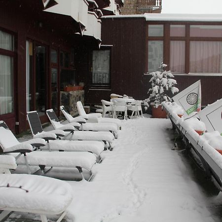 Hotel Amoretes La Molina  Buitenkant foto